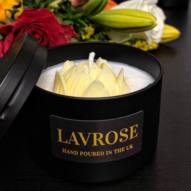 Coconut & Shea Scented Candle - Lavrose eco - friendly scented candle, coconut - soy wax, sustainable, vegan, cruelty free, paraben free, clean burning, natural ingredients, toxin free, no additives