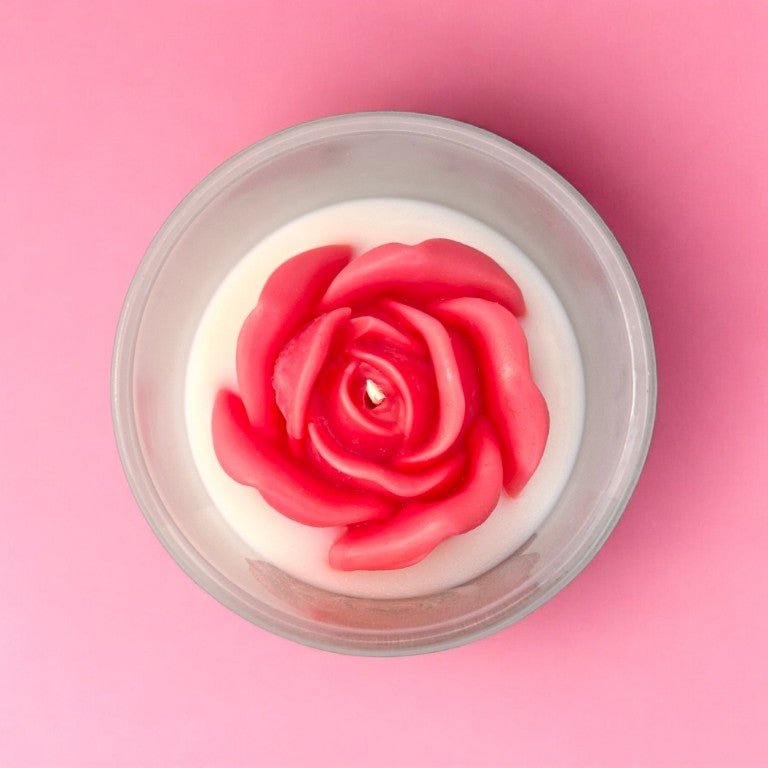 Rose De Luxe Signature Scented Candle - Lavrose eco - friendly scented candle, coconut - soy wax, sustainable, vegan, cruelty free, paraben free, clean burning, natural ingredients, toxin free, no additives